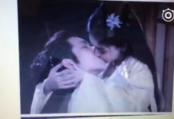 电视剧舌吻,禁忌之恋的甜蜜漩涡